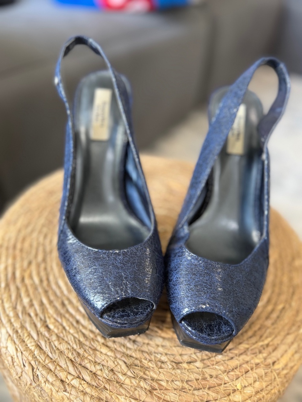Vera Wang Slingback Platform Heel
